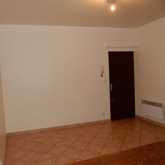 AGENCE N'DANIK : Appartement | SIMIANE-COLLONGUE (13109) | 25.00m2 | 450 € 