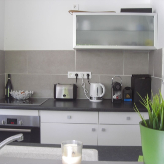  IMMOBILIERE ARTHUR : Maison / Villa | MARSEILLE (13012) | 110 m2 | 2 000 € 