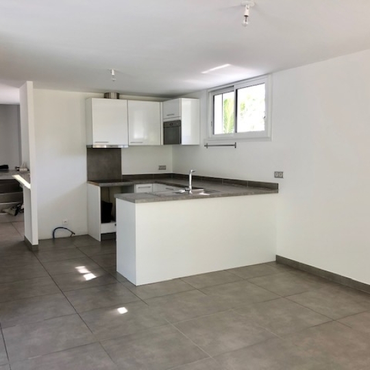  IMMOBILIERE ARTHUR : Maison / Villa | MARSEILLE (13011) | 161 m2 | 3 200 &euro; 