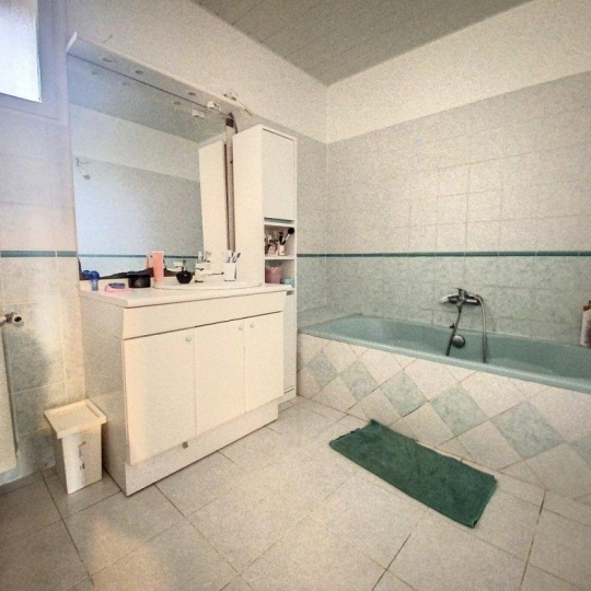  IMMOBILIERE ARTHUR : Maison / Villa | MARSEILLE (13013) | 160 m2 | 1 800 € 