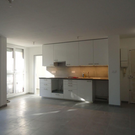  IMMOBILIERE ARTHUR : Appartement | MARSEILLE (13012) | 76 m2 | 1 120 € 