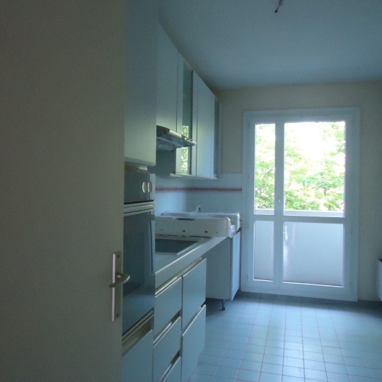  IMMOBILIERE ARTHUR : Apartment | MARSEILLE (13012) | 67 m2 | 1 065 &euro; 