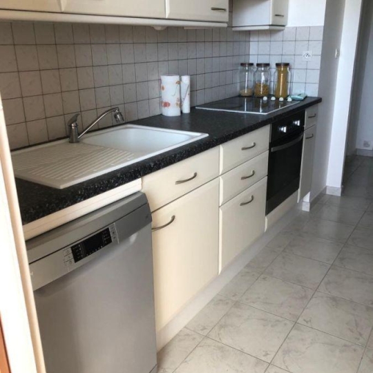  IMMOBILIERE ARTHUR : Appartement | MARSEILLE (13012) | 70 m2 | 1 000 € 