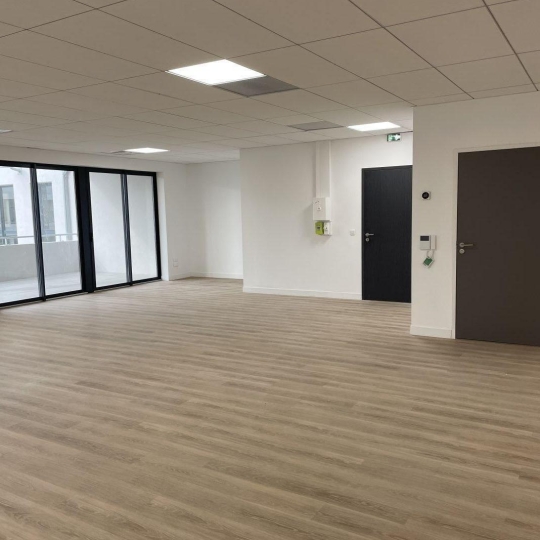  IMMOBILIERE ARTHUR : Office | AUBAGNE (13400) | 104 m2 | 1 786 € 