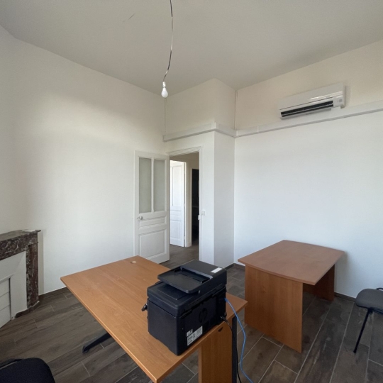  IMMOBILIERE ARTHUR : Local / Bureau | MARSEILLE (13012) | 120 m2 | 2 000 € 