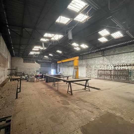  IMMOBILIERE ARTHUR : Local / Bureau | MARSEILLE (13014) | 460 m2 | 3 800 € 