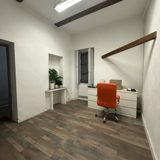  IMMOBILIERE ARTHUR : Local / Bureau | MARSEILLE (13013) | 102 m2 | 1 165 € 