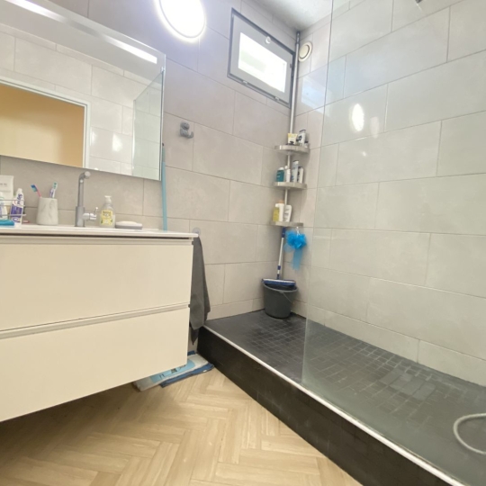 IMMOBILIERE ARTHUR : Apartment | MARSEILLE (13013) | 77 m2 | 950 € 