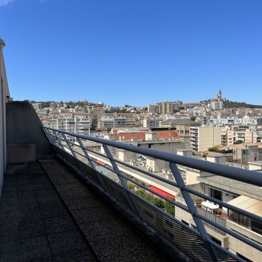  IMMOBILIERE ARTHUR : Apartment | MARSEILLE (13008) | 91 m2 | 1 550 € 