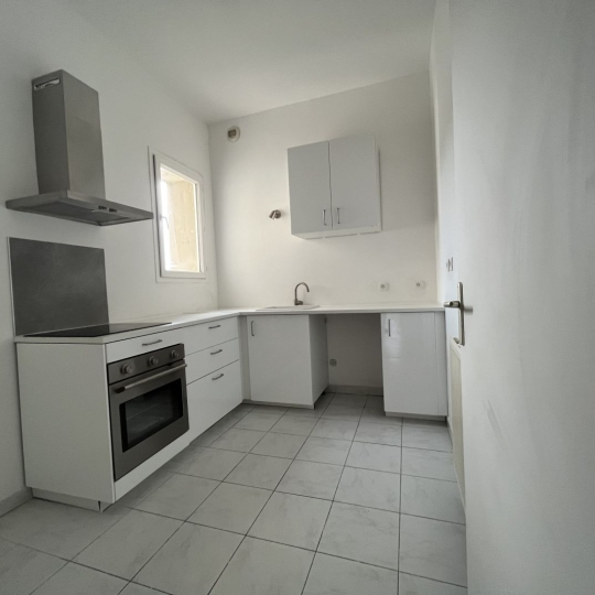  IMMOBILIERE ARTHUR : Appartement | MARSEILLE (13001) | 97 m2 | 1 200 &euro; 