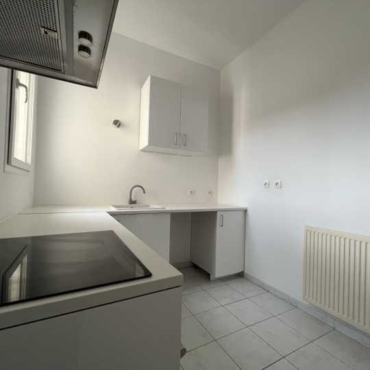  IMMOBILIERE ARTHUR : Appartement | MARSEILLE (13001) | 97 m2 | 1 200 &euro; 