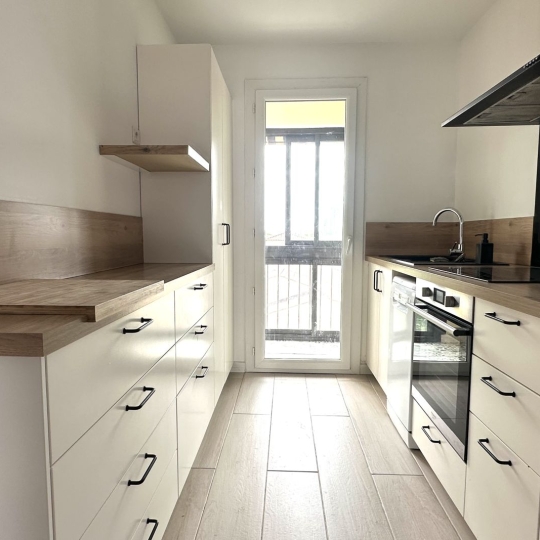  IMMOBILIERE ARTHUR : Appartement | MARSEILLE (13011) | 66 m2 | 950 &euro; 