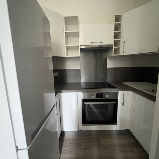  AGENCE N'DANIK : Appartement | MARSEILLE (13008) | 32 m2 | 720 &euro; 
