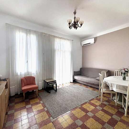  AGENCE N'DANIK : Maison / Villa | MARSEILLE (13012) | 65 m2 | 1 200 &euro; 