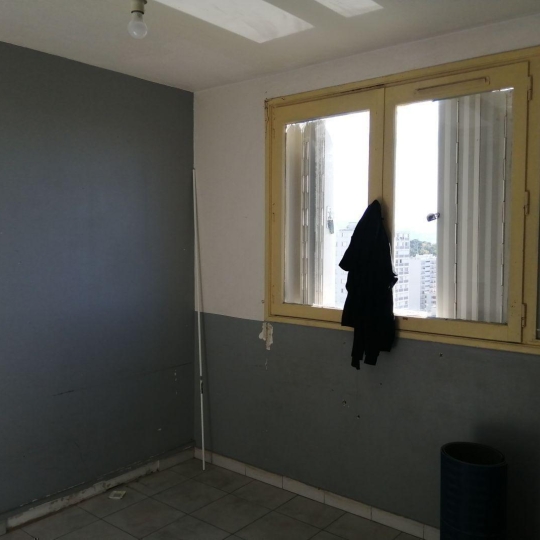  IMMOBILIERE ARTHUR : Appartement | MARSEILLE (13014) | 74 m2 | 64 000 € 