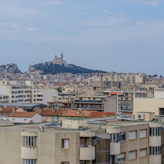 IMMOBILIERE ARTHUR : Appartement | MARSEILLE (13005) | 63.00m2 | 239 000 € 