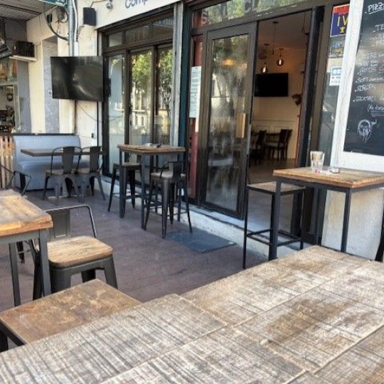  IMMOBILIERE ARTHUR : Commerces | MARSEILLE (13006) | 60 m2 | 100 000 € 