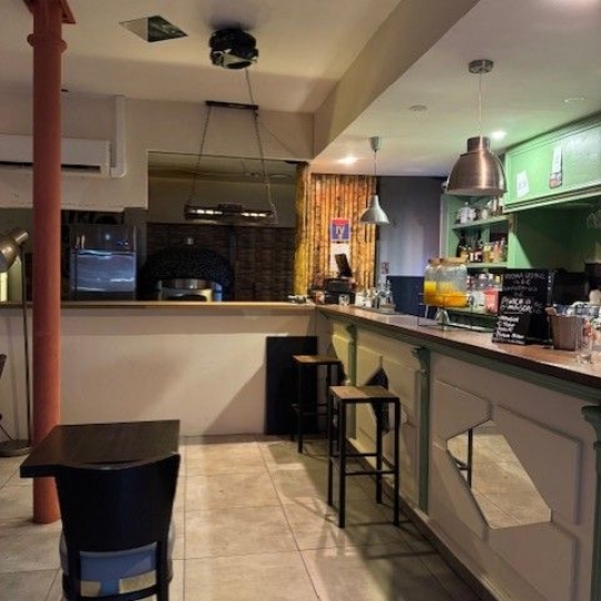  IMMOBILIERE ARTHUR : Commerces | MARSEILLE (13006) | 60 m2 | 100 000 € 