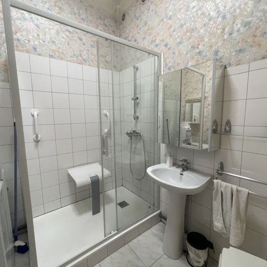  IMMOBILIERE ARTHUR : Appartement | MARSEILLE (13005) | 69 m2 | 185 000 € 