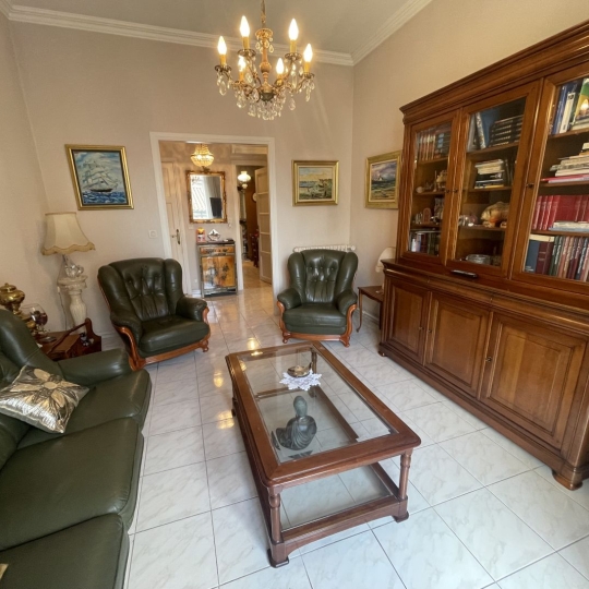  IMMOBILIERE ARTHUR : Appartement | MARSEILLE (13005) | 69 m2 | 185 000 € 
