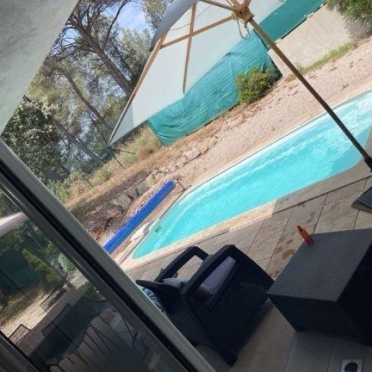  IMMOBILIERE ARTHUR : Maison / Villa | MARSEILLE (13011) | 135 m2 | 2 600 € 