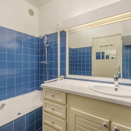  IMMOBILIERE ARTHUR : Appartement | MARSEILLE (13009) | 69 m2 | 1 130 € 