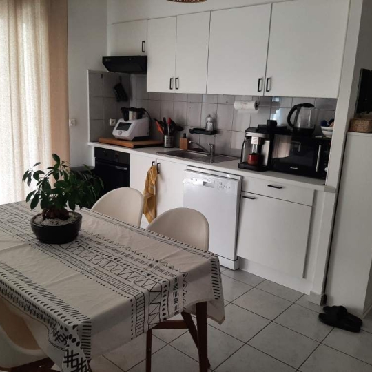  IMMOBILIERE ARTHUR : Apartment | MARSEILLE (13012) | 42 m2 | 890 € 