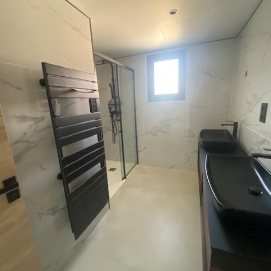  IMMOBILIERE ARTHUR : House | ALLAUCH (13190) | 170 m2 | 3 800 € 