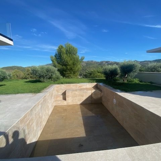  IMMOBILIERE ARTHUR : House | ALLAUCH (13190) | 170 m2 | 3 800 € 