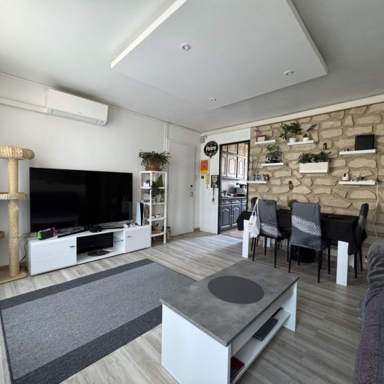  IMMOBILIERE ARTHUR : Appartement | MARSEILLE (13009) | 77 m2 | 1 190 € 