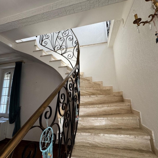  IMMOBILIERE ARTHUR : Maison / Villa | MARSEILLE (13014) | 105 m2 | 1 200 &euro; 