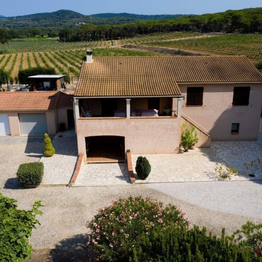  IMMOBILIERE ARTHUR : Domaines / Propriétés | RAMATUELLE (83350) | 130 m2 | 2 700 000 € 