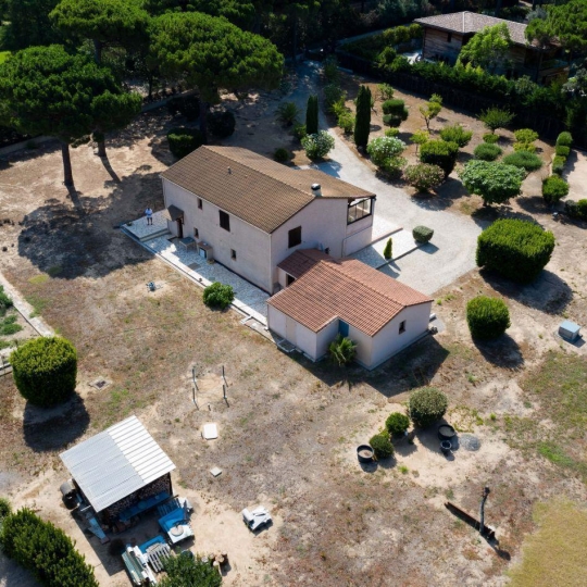  IMMOBILIERE ARTHUR : Domaines / Propriétés | RAMATUELLE (83350) | 130 m2 | 2 700 000 € 