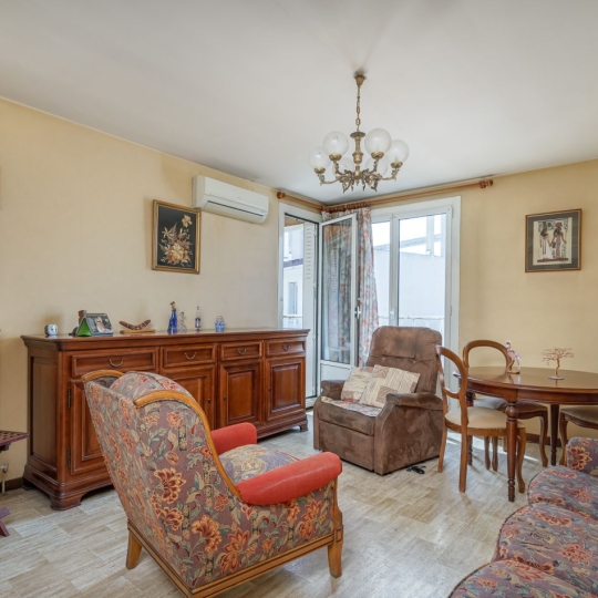  IMMOBILIERE ARTHUR : Appartement | MARSEILLE (13005) | 63 m2 | 239 000 € 