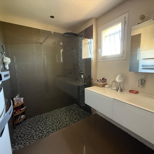  IMMOBILIERE ARTHUR : House | MARSEILLE (13013) | 136 m2 | 649 000 € 