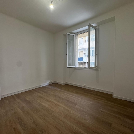 IMMOBILIERE ARTHUR : Appartement | MARSEILLE (13005) | 51 m2 | 196 000 &euro; 