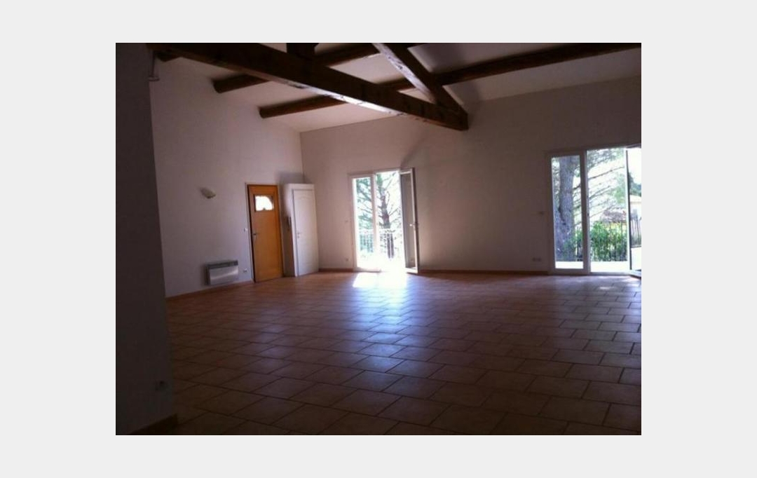 IMMOBILIERE ARTHUR : Maison / Villa | LA TOUR-D'AIGUES (84240) | 165 m2 | 1 550 &euro; 