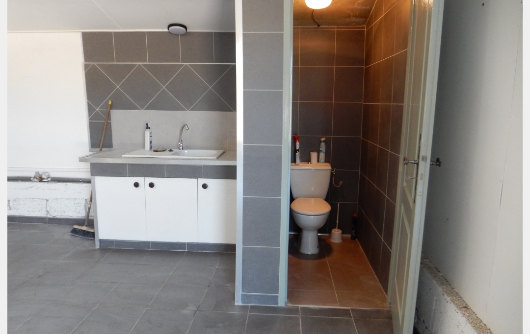AGENCE N'DANIK : Autres | EGUILLES (13510) | 140 m2 | 1 130 &euro; 