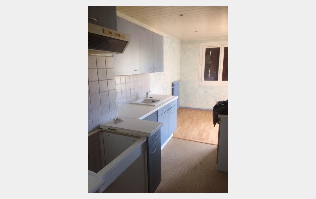 IMMOBILIERE ARTHUR : Appartement | ALLAUCH (13190) | 70 m2 | 910 € 