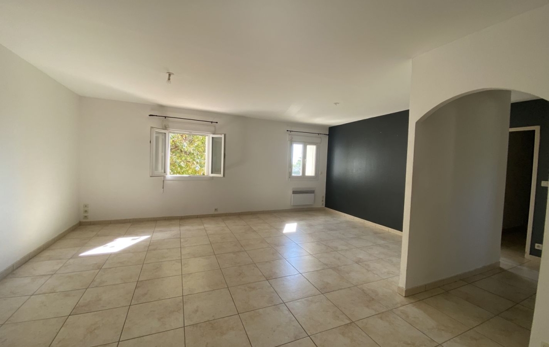 IMMOBILIERE ARTHUR : Appartement | MARSEILLE (13013) | 67 m2 | 890 € 