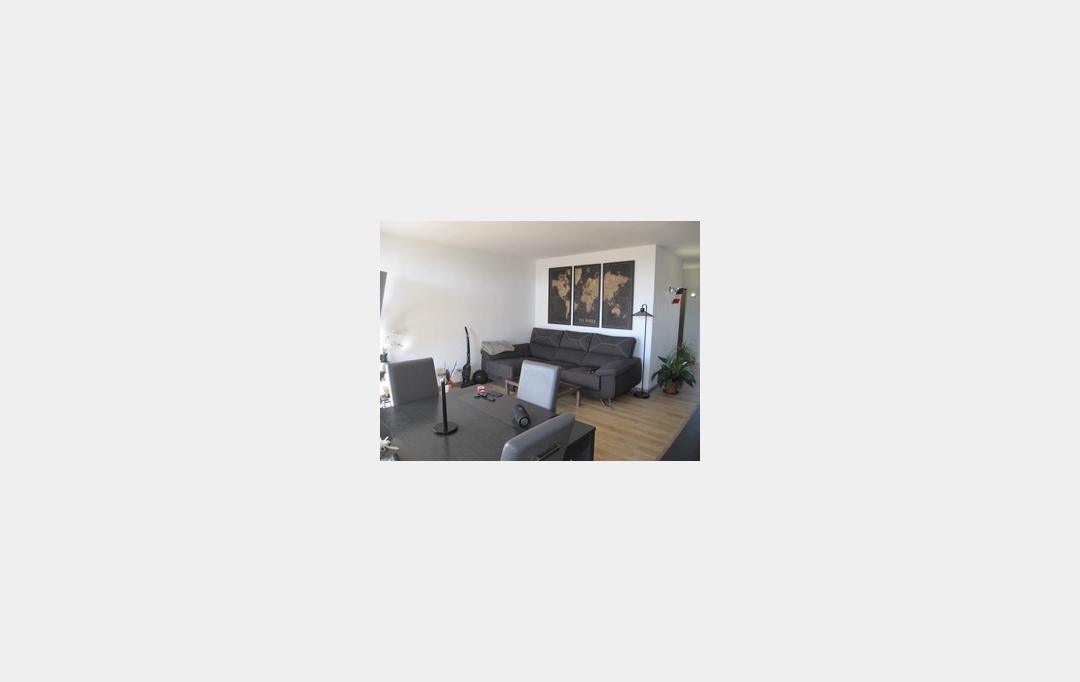 IMMOBILIERE ARTHUR : Apartment | MARSEILLE (13013) | 63 m2 | 920 € 