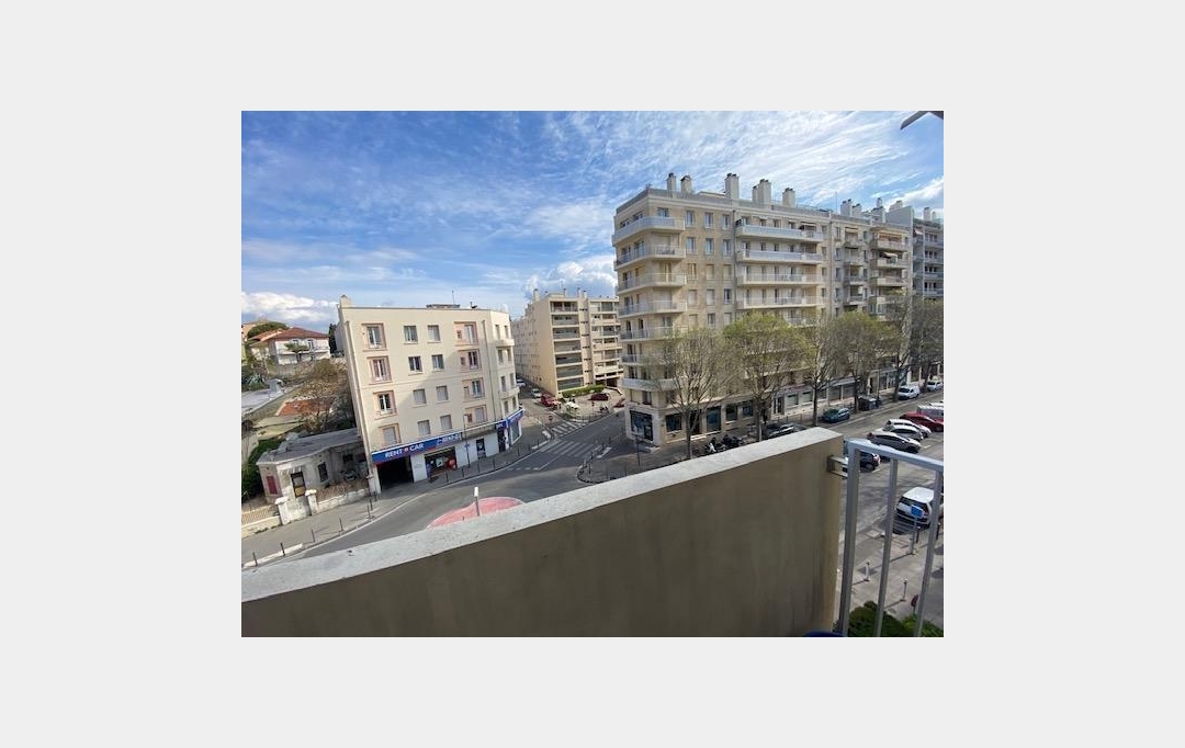 IMMOBILIERE ARTHUR : Appartement | MARSEILLE (13005) | 18 m2 | 480 € 