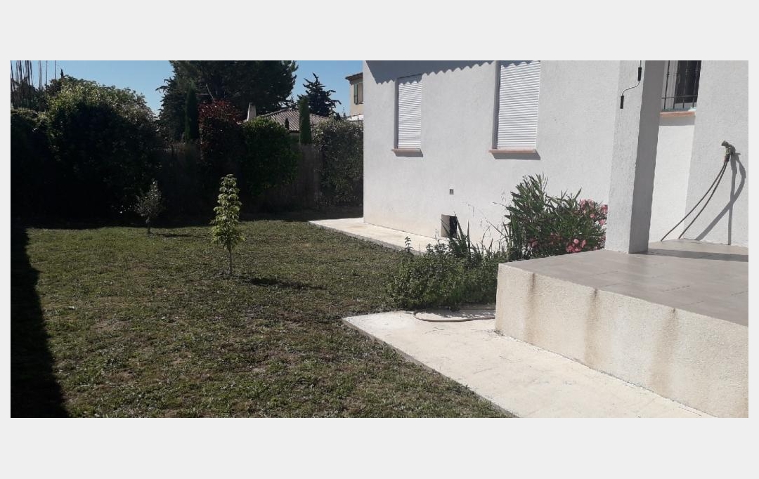 IMMOBILIERE ARTHUR : Maison / Villa | SIMIANE-COLLONGUE (13109) | 115 m2 | 1 900 &euro; 