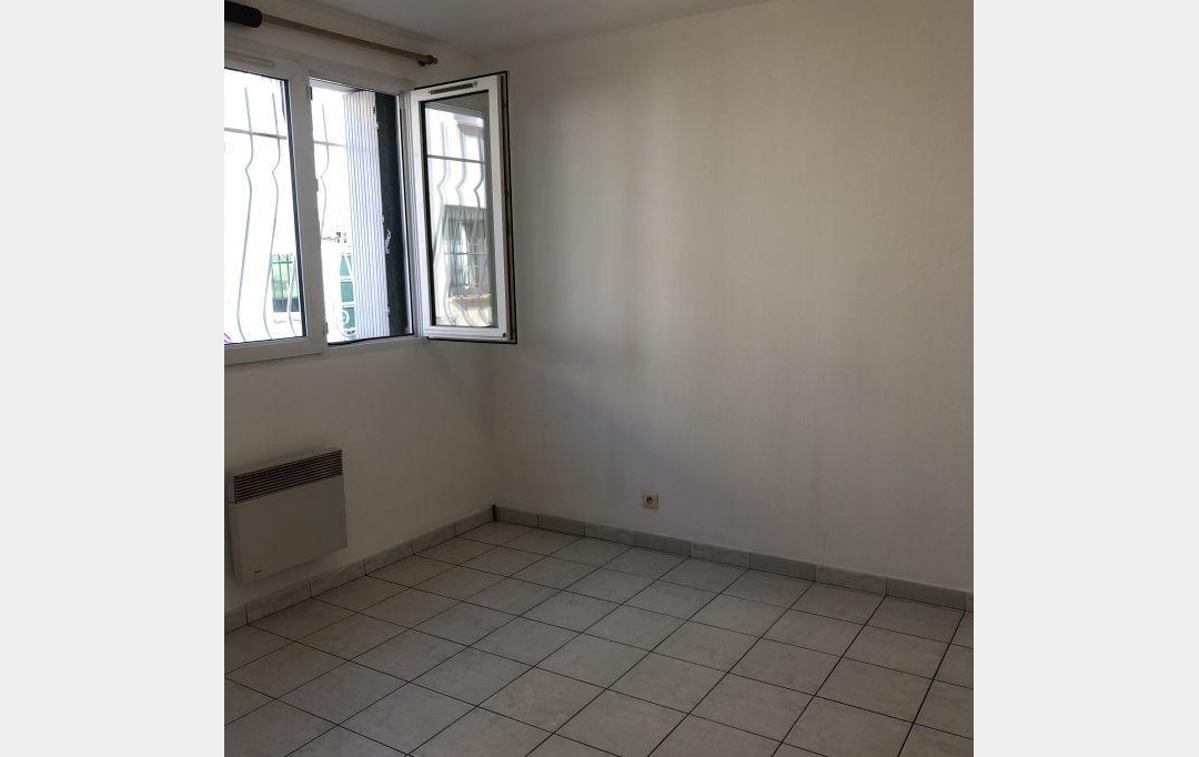 IMMOBILIERE ARTHUR : Apartment | MARSEILLE (13013) | 42 m2 | 575 € 