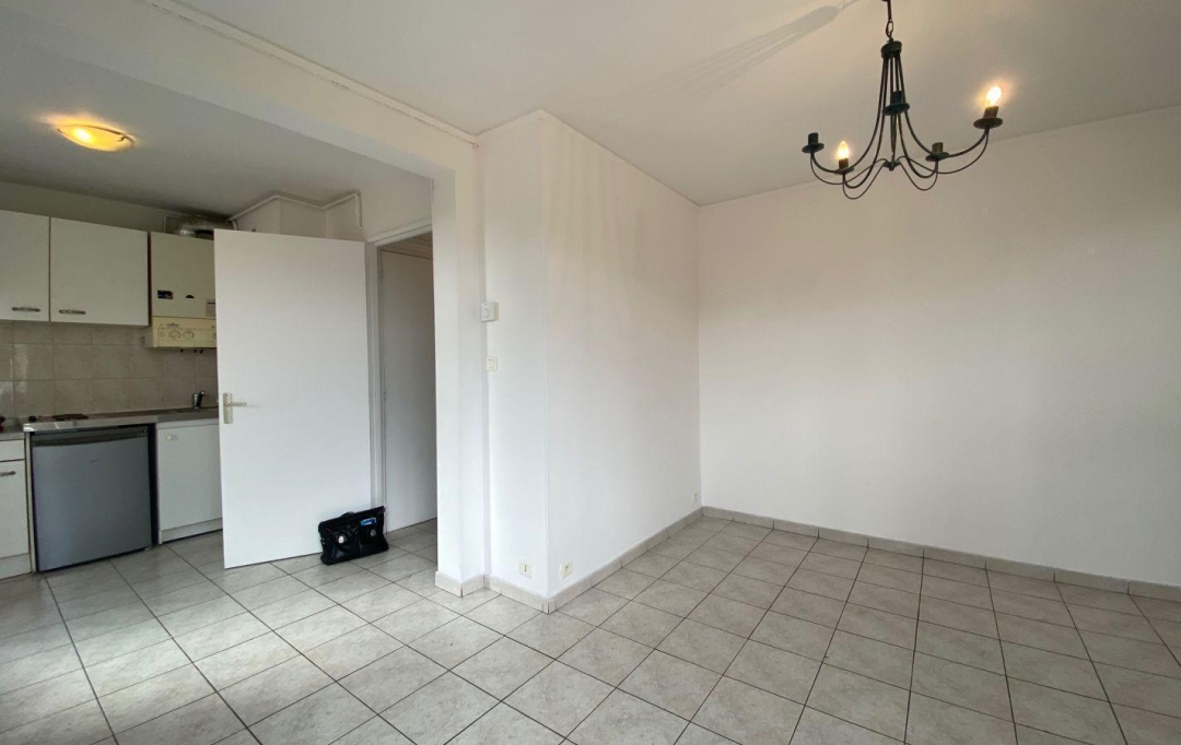 IMMOBILIERE ARTHUR : Appartement | MARSEILLE (13013) | 26 m2 | 525 € 