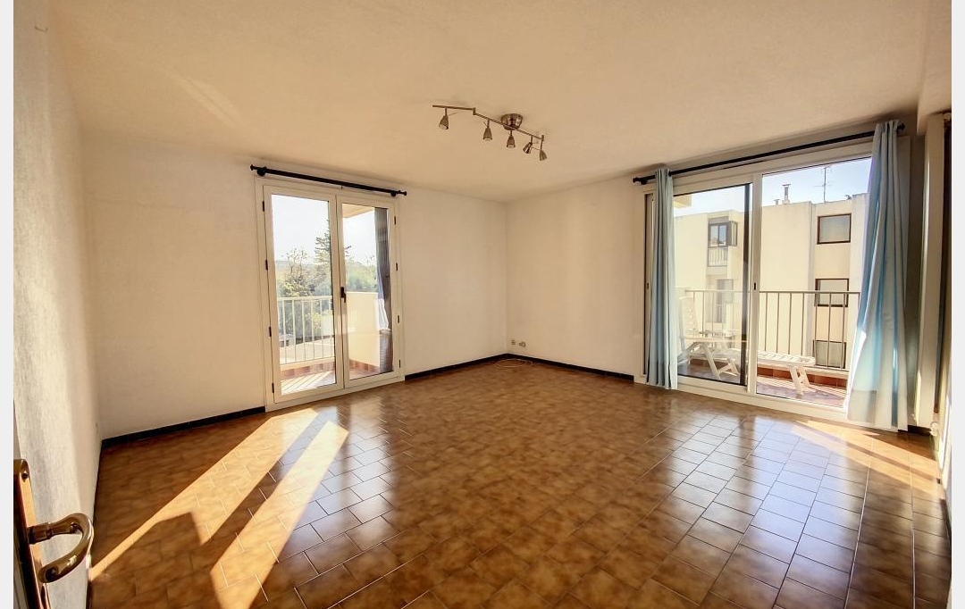 IMMOBILIERE ARTHUR : Appartement | MARSEILLE (13013) | 68 m2 | 950 € 