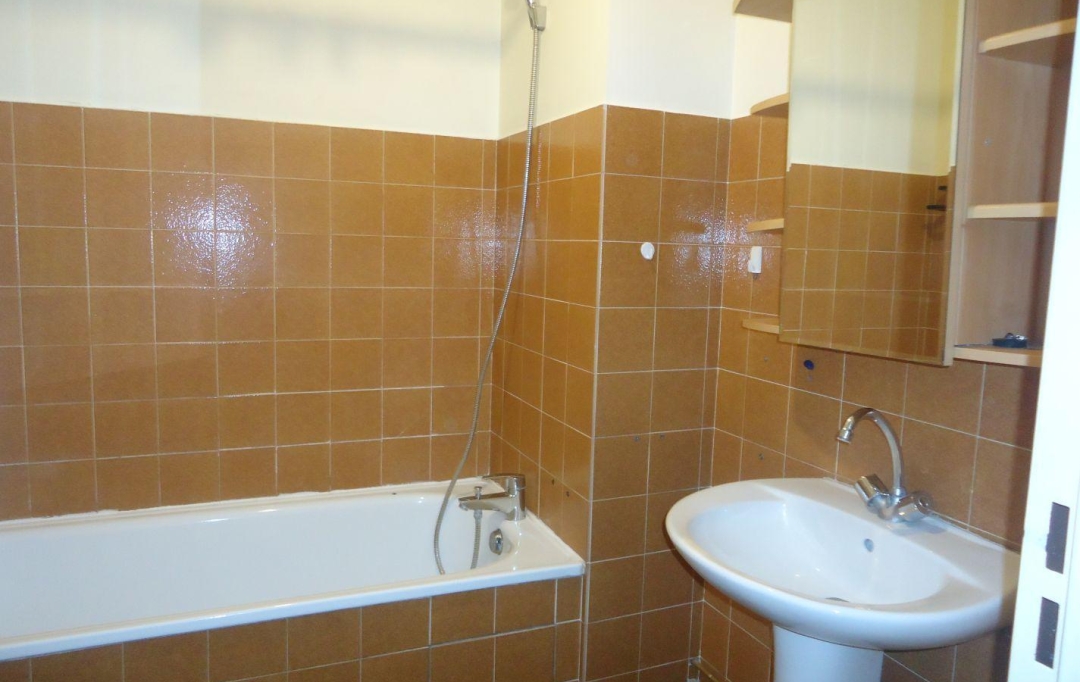 IMMOBILIERE ARTHUR : Apartment | MARSEILLE (13012) | 67 m2 | 1 065 &euro; 