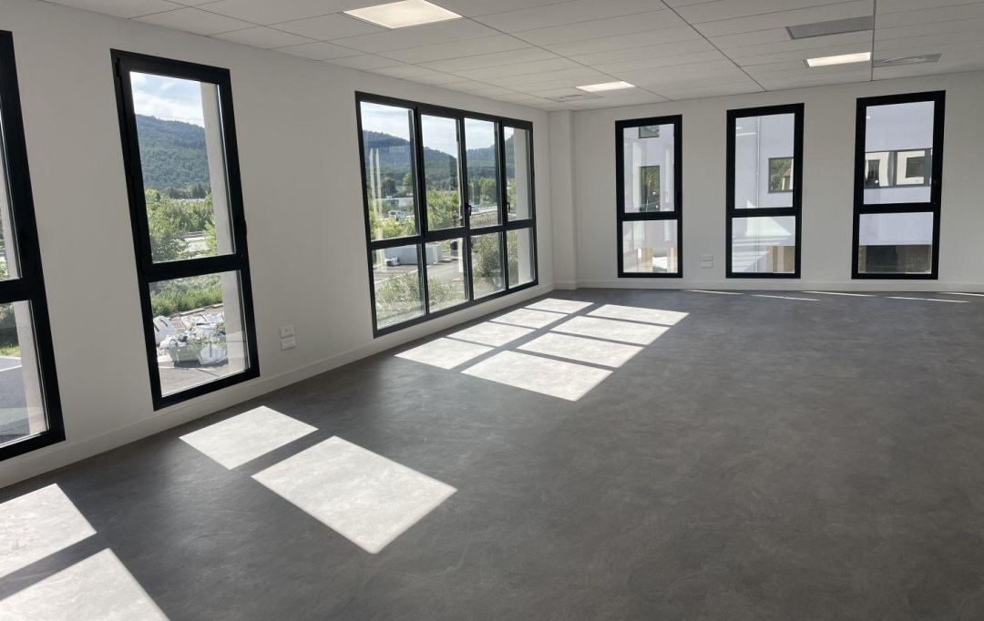 IMMOBILIERE ARTHUR : Office | AUBAGNE (13400) | 89 m2 | 1 372 € 