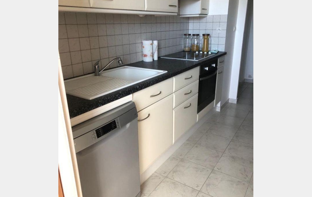IMMOBILIERE ARTHUR : Appartement | MARSEILLE (13012) | 70 m2 | 1 000 € 