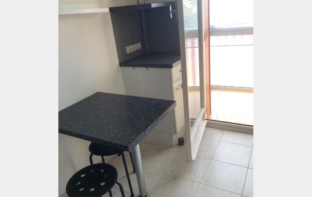 IMMOBILIERE ARTHUR : Appartement | MARSEILLE (13012) | 70 m2 | 1 000 € 